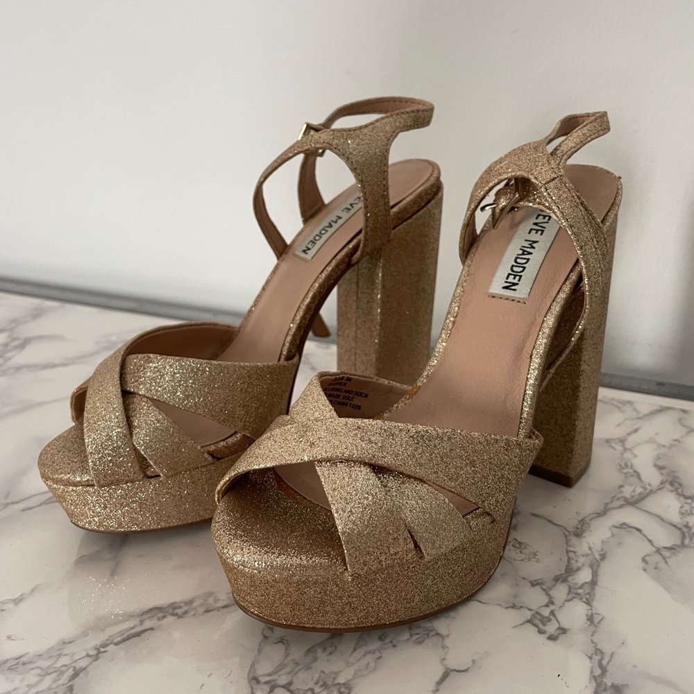 Steve Madden heels, worn once! Perfect condition.